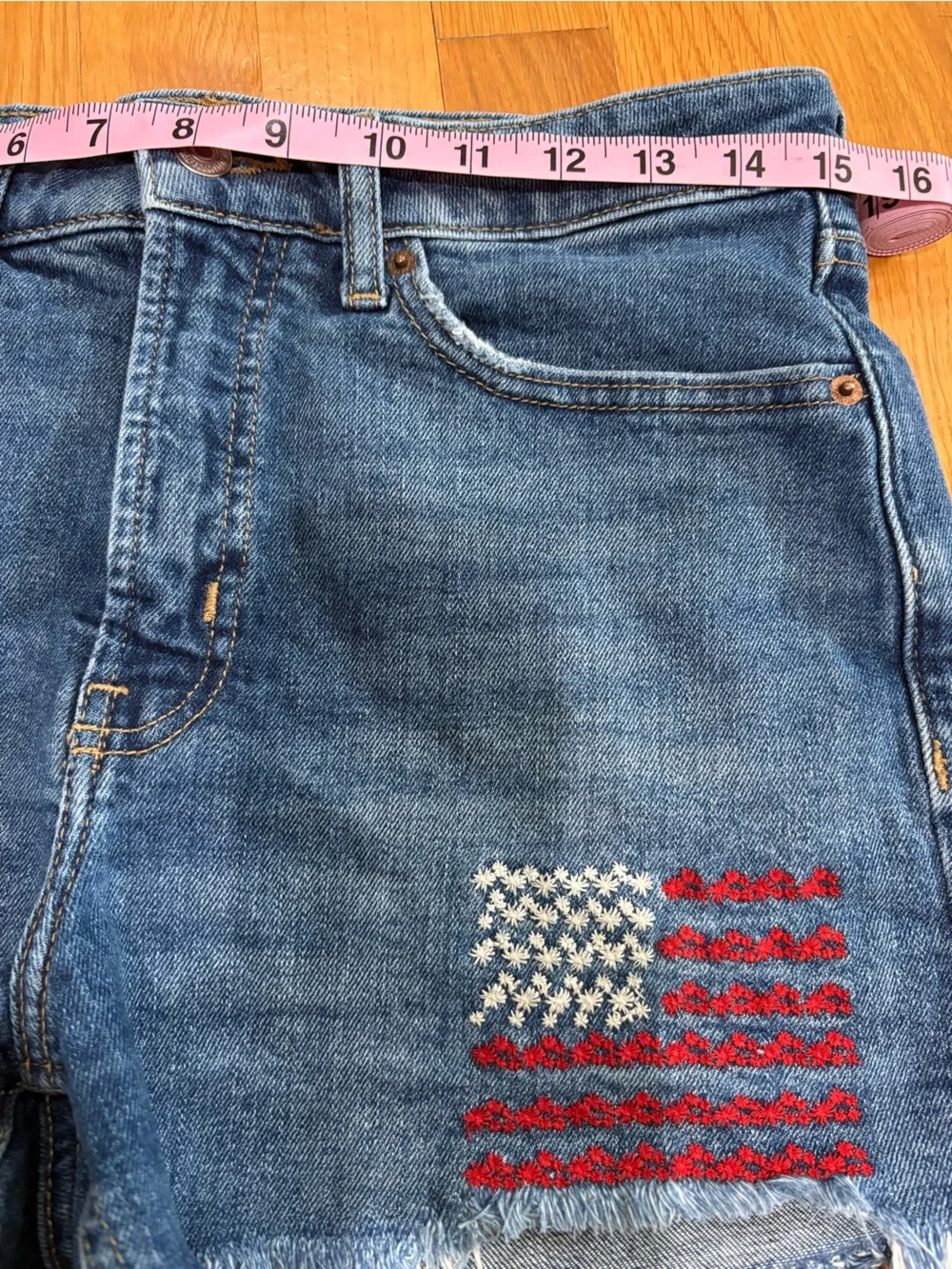 Old Navy O.G. Straight Denim Shorts Size 8 Patriotic American Flag Embroidered